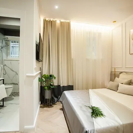 Pensión Club 5 Boutique 4*
