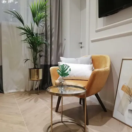 Pensión Club 5 Boutique